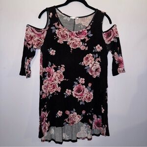 Emetla women’s size small tunic quarter length sleeve cold shoulder floral print